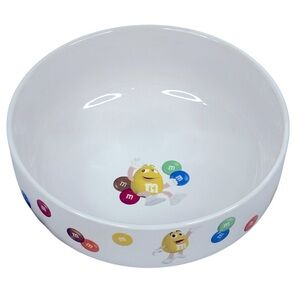 Effem Inc 2004 White with 4 Different Yellow M&M’s 6” Candy Snack Cereal Bowl
